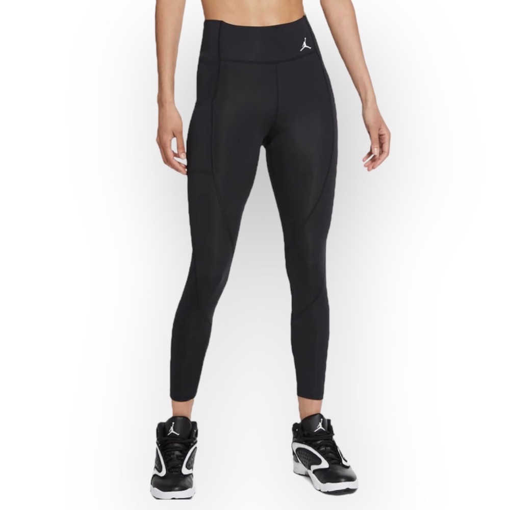 Nike Jordan Essentials Mid-Rise 7/8 Leggings